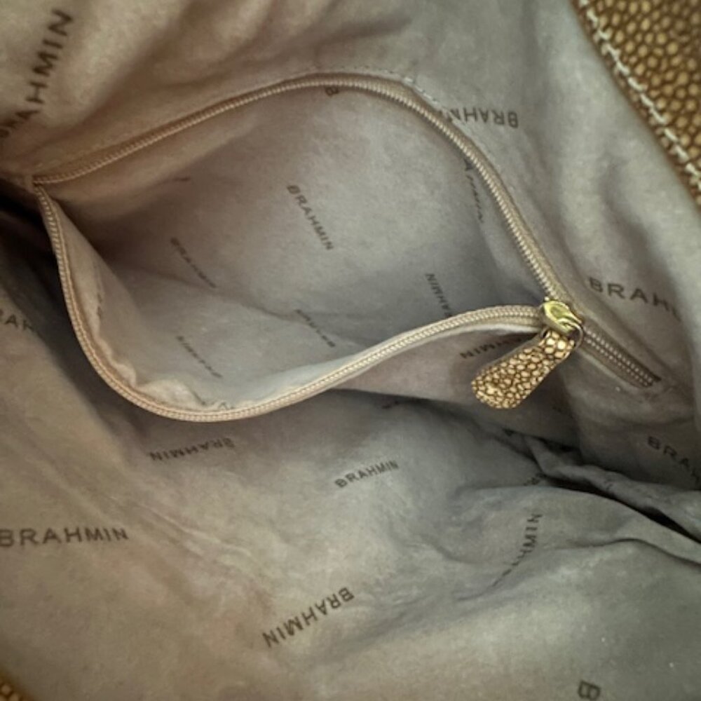 NWOT Brahmin Fold Over Shoulder Bag - Picture 8 of 15